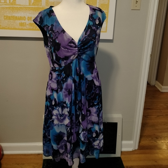 Y2K Feminine Flirty Blue and Purple Floral Dress - Picture 1 of 10